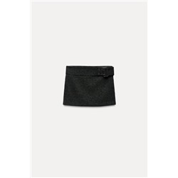 SHORT SKIRT WITH BELT
