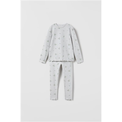 KIDS/ PIJAMA FLORES