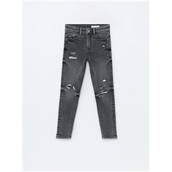 Ripped skinny jeans