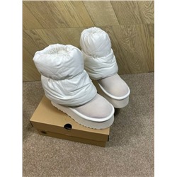 Ботинки UG*G со съемной муфтой из водоотталкивающей ткани