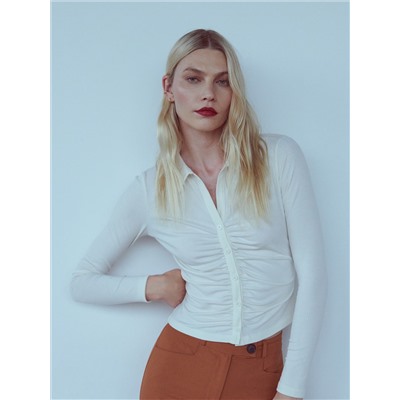 Bluse mit gesprenkelter Textur