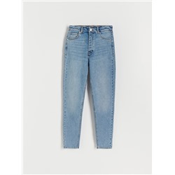 Jeans im Mom-Fit mit Elastanmischung