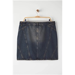 More Sustainable Koyu Mavi Yüksek Bel Dikiş Detaylı Mini Denim Büyük Beden Etek TBBAW26AZ00037
