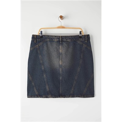 More Sustainable Koyu Mavi Yüksek Bel Dikiş Detaylı Mini Denim Büyük Beden Etek TBBAW26AZ00037