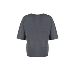 Antrasit Geniş Kalıp Nakış Detaylı Örme Büyük Beden T-Shirt TBBSS22BF00002