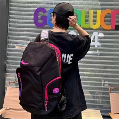 Большой спортивный рюкзак из линейки Nik*e Elite