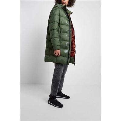 Chaqueta larga acolchada capucha