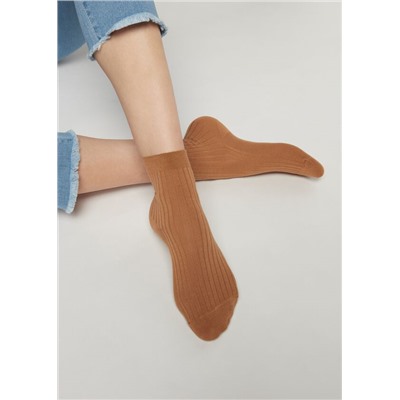 Kurze gerippte Socken mit Baumwolle und Kaschmir