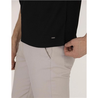 Siyah Slim Fit Dokulu Polo Yaka Tişört