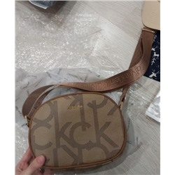 Маленькая круглая сумочка
