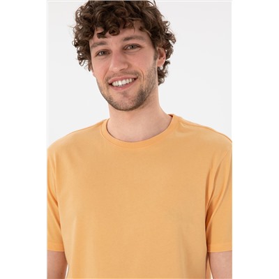 Erkek Regular Fit Bisiklet Yaka Turuncu Basic Tişört