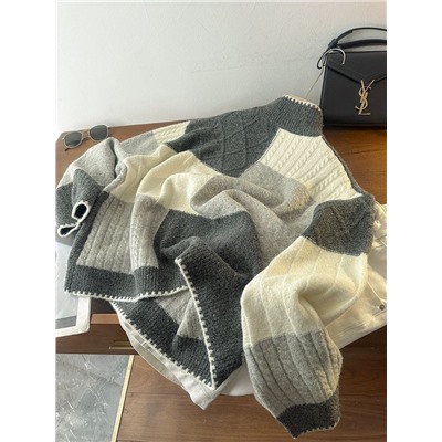 Женский свитер из смесовой шерсти в стиле колорблок  Primar*k