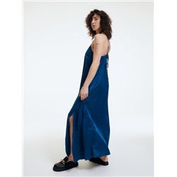 Kleid mit hohem Viskoseanteil