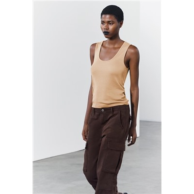 SLEEVELESS RIBBED TOP