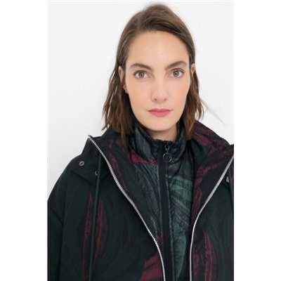 Chaqueta oversize impermeable 2 en 1