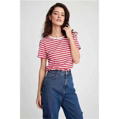 Defacto Regular Fit Bisiklet Yaka Kısa Kollu %100 Pamuk Tişört X4604AZ23SM