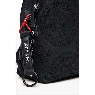 Mochila bordado flores