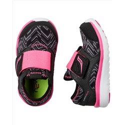 Saucony Kineta Alternative Closure Sneaker