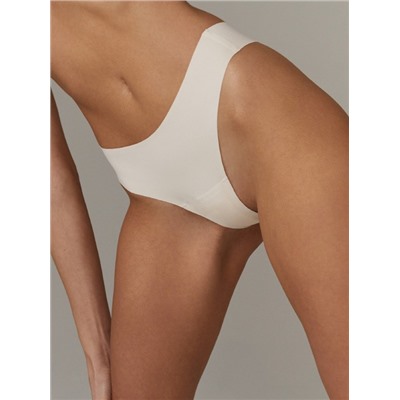 ESME CREME Трусы стринги ARUELLE