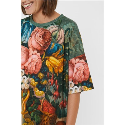 Camiseta oversize floral