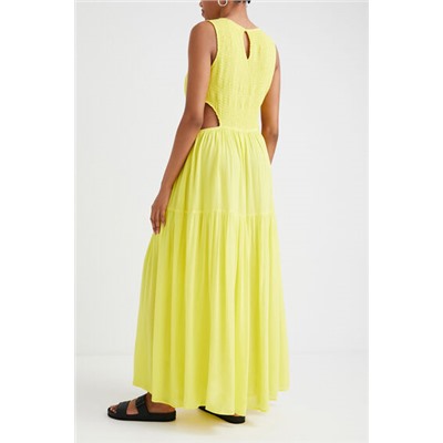 Vestido cut-out amarillo