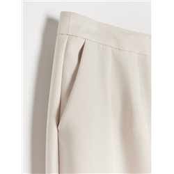 Wide leg trousers