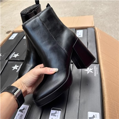 Внешняя торговля короткие модные сапоги на высоком каблуке на платформе. Primadonn*a