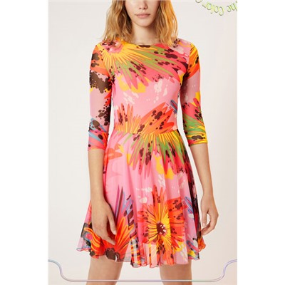 Vestido corto manga 3/4