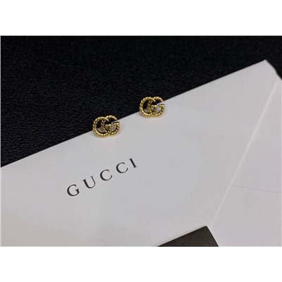 Серьги гвоздики Gucc*i 💛  Реплика  Материал: серебро 925 пробы с покрытием  Полная упаковка