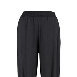 Siyah Havuç Fit Beli Lastikli Örme Büyük Beden Pantolon TBBSS23AR00002