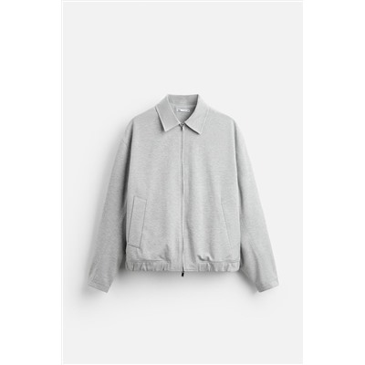 CAZADORA CROPPED FIT