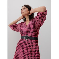 Kleid mit Gürtel