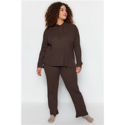 Kahverengi Kapüşonlu Yaka Relaxed Fit Örme Kaşkorse Büyük Beden Alt-Üst Takım TBBAW23CP00016