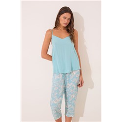 Set de camiseta, pantalón y bata