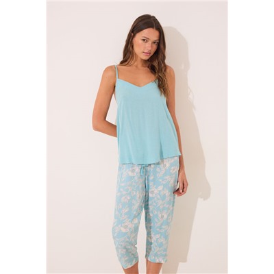 Set de camiseta, pantalón y bata