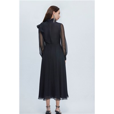 Vestido largo de seda Negro