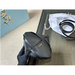 Женская сумка bag geometric bucket tot*e из воловьей кожи коллекция 2023 Loew*e  складная портативная сумка на одно плечо (маленькая 25* 22)