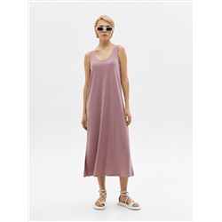 Платье свободного силуэта с разрезами