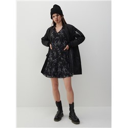 Kleid mit zartem Druck