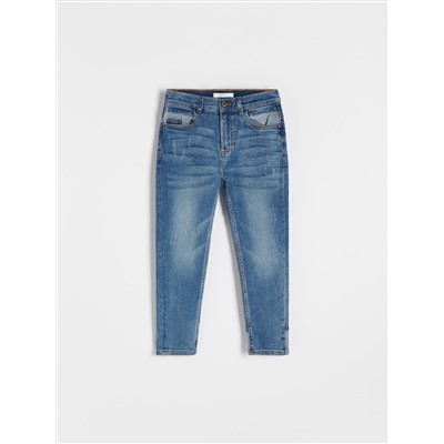 Karottenjeans im Distressed-Look
