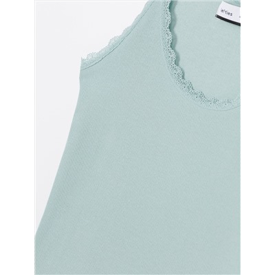 PACK DE 2 CAMISETAS DE TIRANTES CON ENCAJE