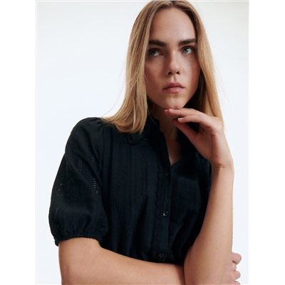 Kleid mit Lochmuster