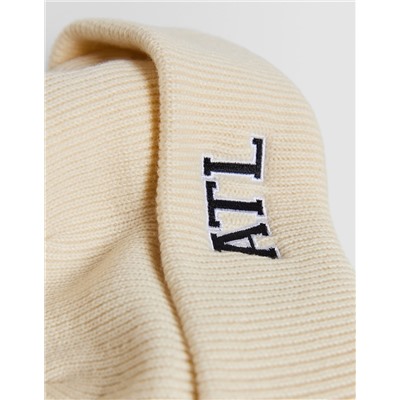 Short varsity beanie