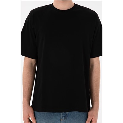 Erkek Oversize Fit Bisiklet Yaka Siyah Tişört
