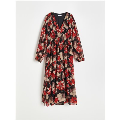 Gemustertes kleid