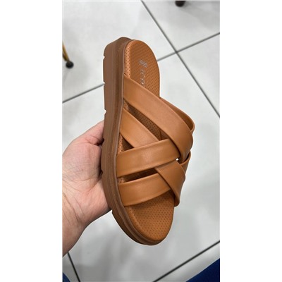 Шлепанцы