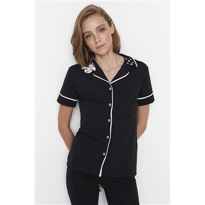 TRENDYOLMİLLA Siyah Yaka Kuzu Baskılı Dar Kalıp Gömlek-Pantolon Örme Pijama Takımı THMAW22PT0704