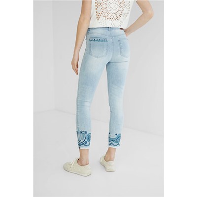 Pantalón vaquero skinny tobillero