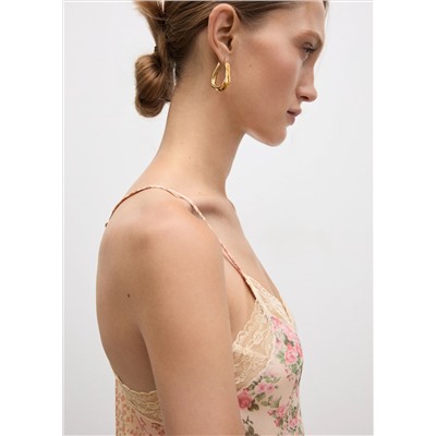 Top estampado encaje