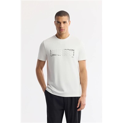 Avva, Erkek Beyaz Bisiklet Yaka Gofre Baskılı İnterlok T-Shirt A51Y1003